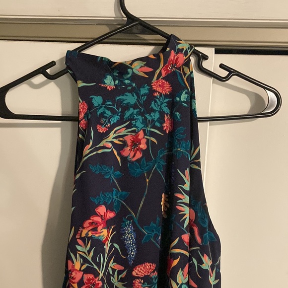 Floral high neck dress - Picture 2 of 3